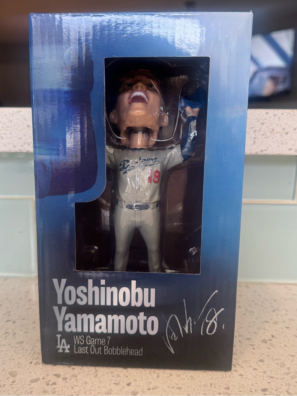 Yoshinobu Yamamoto LA Dodgers Last Out Bobblehead - Blue/White